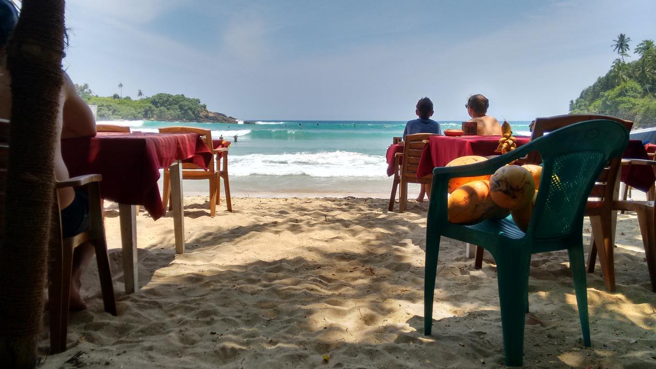 Blue Beach Paradise Dikwella Esterno foto